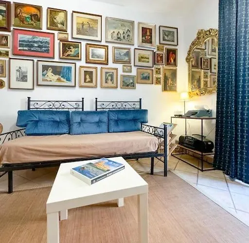 Apartment Vatican Art