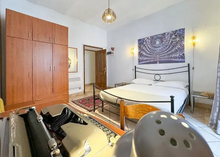 Vatican Art Apartment